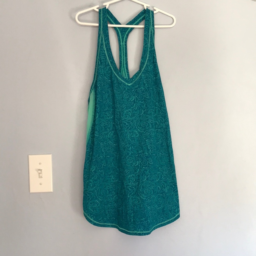 VEUC HTF lululemon Fast Lane Singlet Bali Breeze